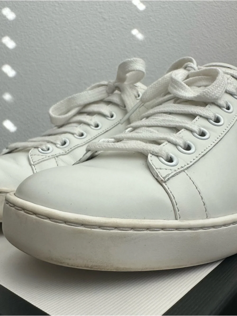 Gucci Ace Perforated Interlocking G Sneakers Size: 37 - Picture 11 of 16